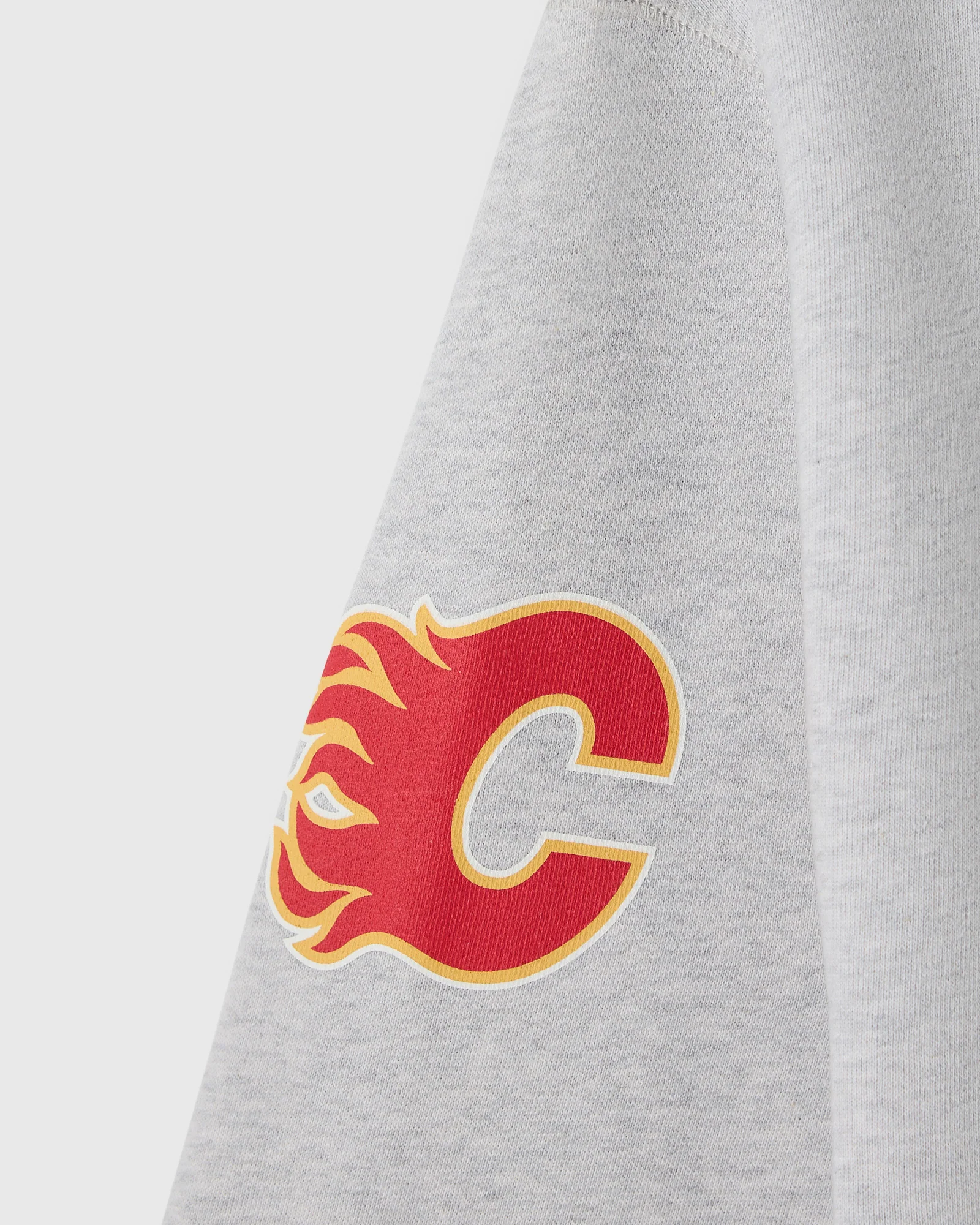 NHL Calgary Flames Crewneck - Ash Heather - Image 6