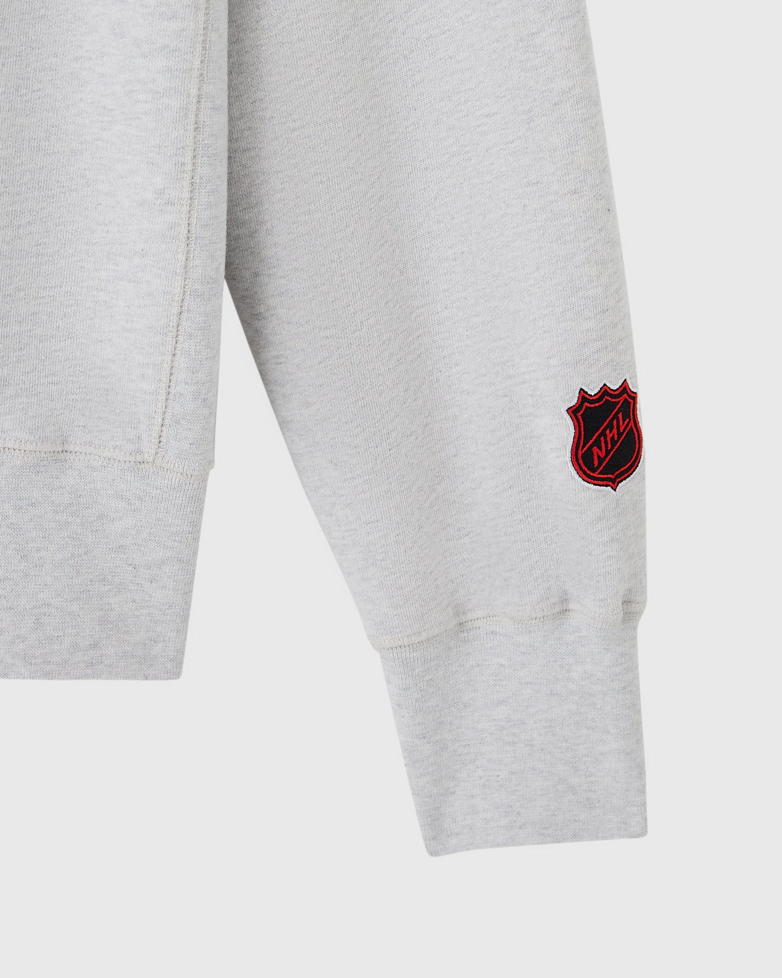 NHL Chicago Blackhawks Crewneck - Ash Heather - Image 4